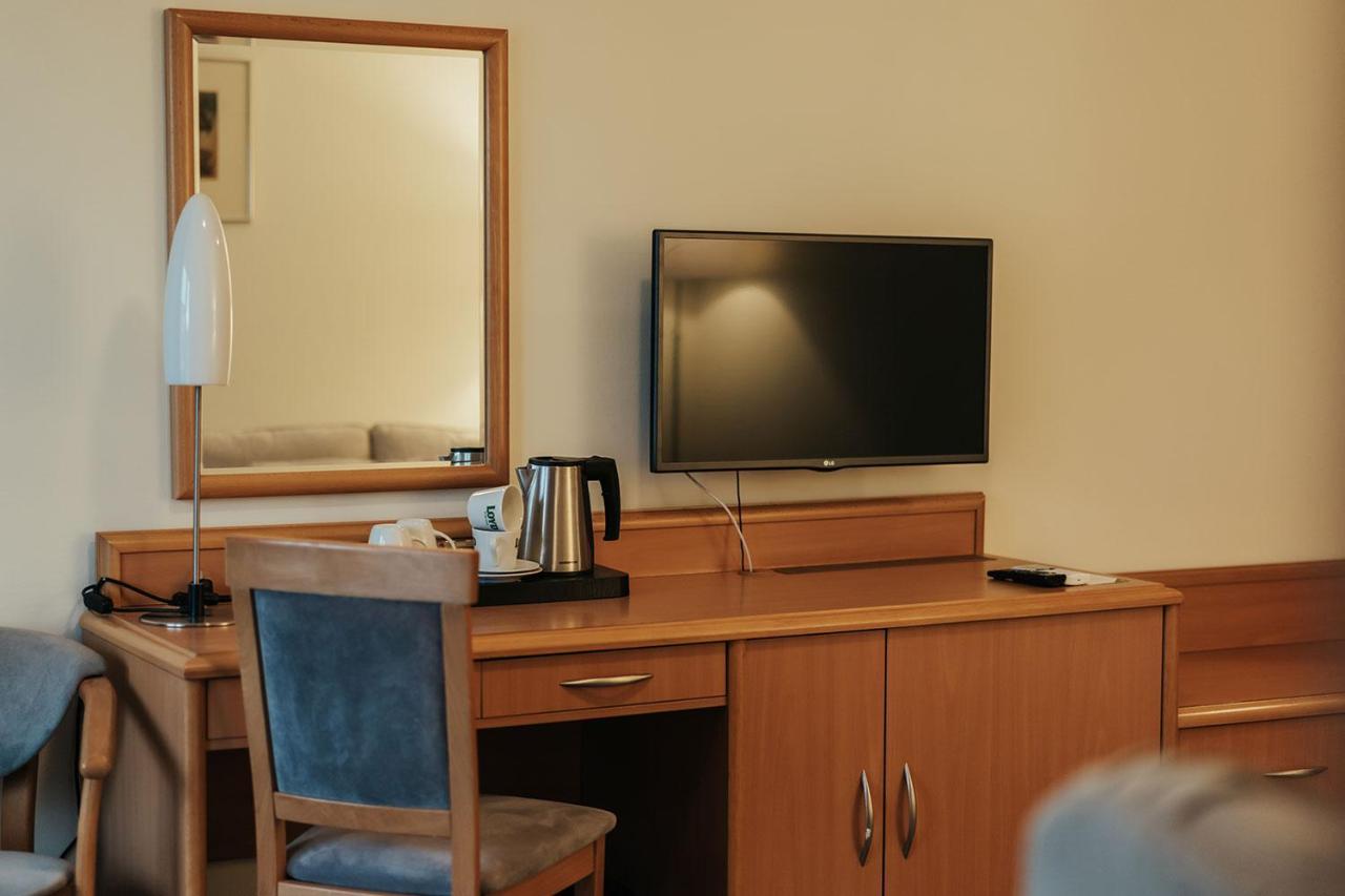 Hotel Mragowo Resort&Spa Экстерьер фото